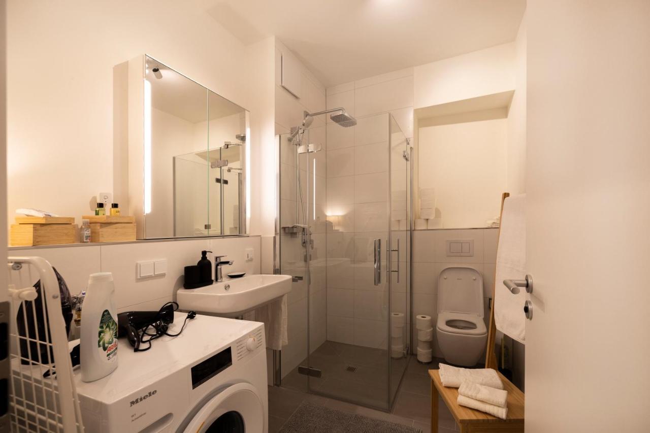 Welcome To Paradies - Ferienwohnung Von Privat 康斯坦茨 外观 照片